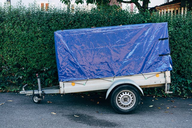 Het verschil tussen rijbewijs B en BE: wat mag je met een aanhanger?